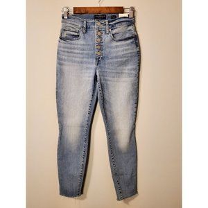 Lucky Brand Button Fly Jeans - 4